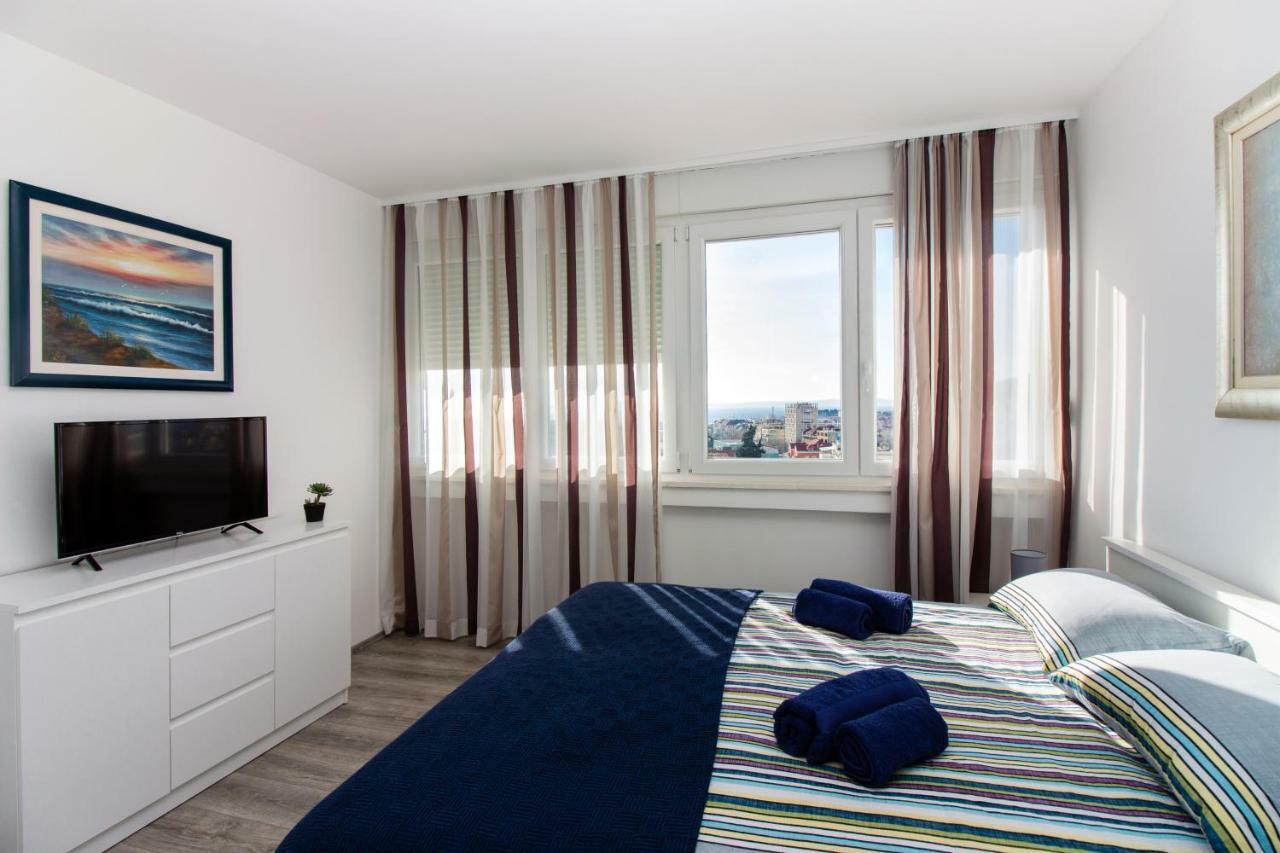 Deluxe Apartment Miro Split Buitenkant foto