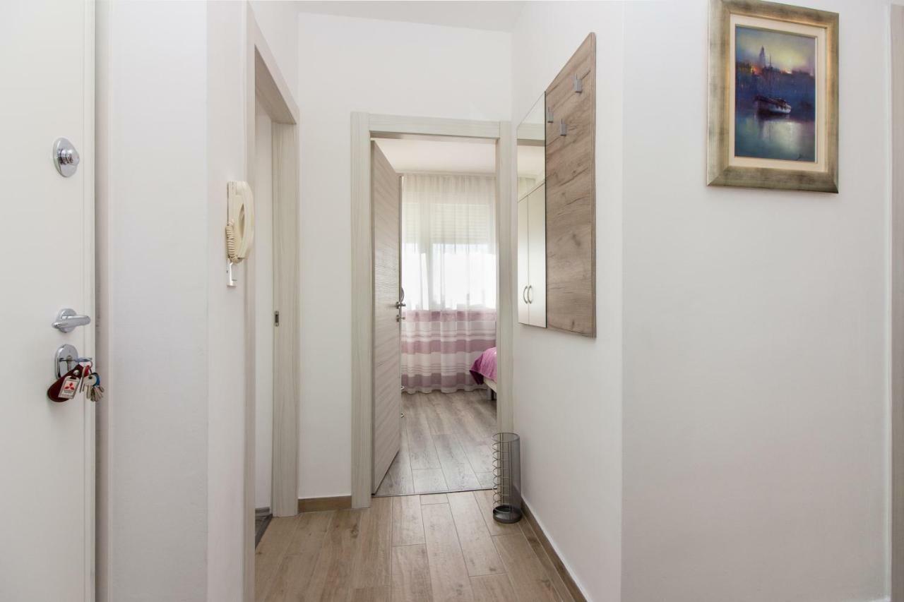 Deluxe Apartment Miro Split Buitenkant foto