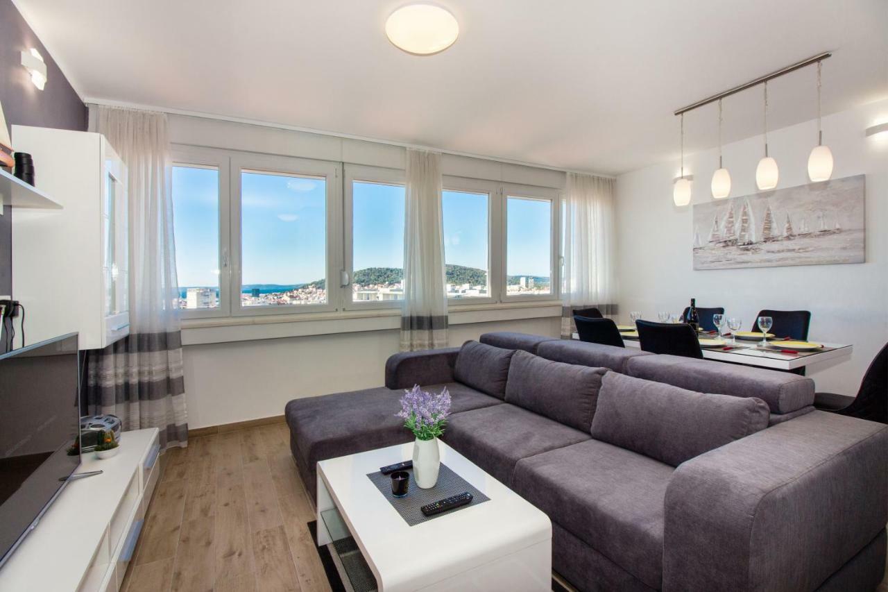 Deluxe Apartment Miro Split Buitenkant foto