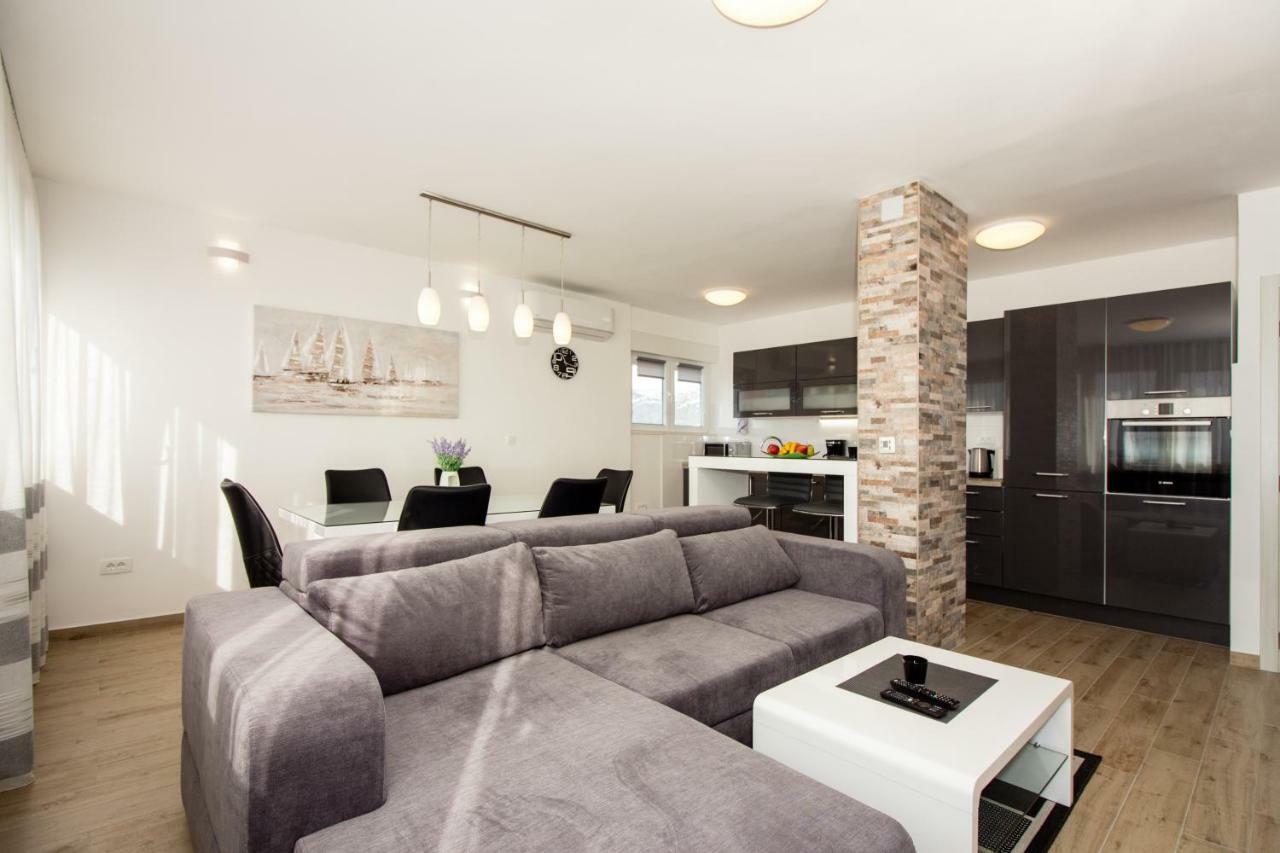 Deluxe Apartment Miro Split Buitenkant foto